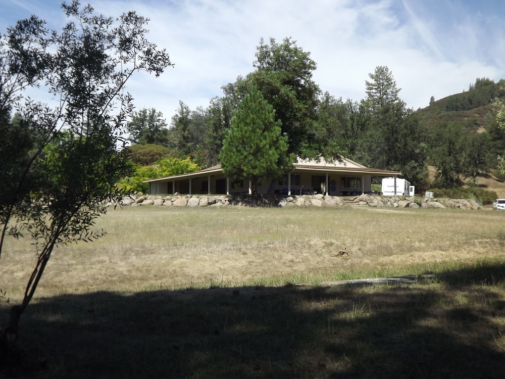 Cafeteria building